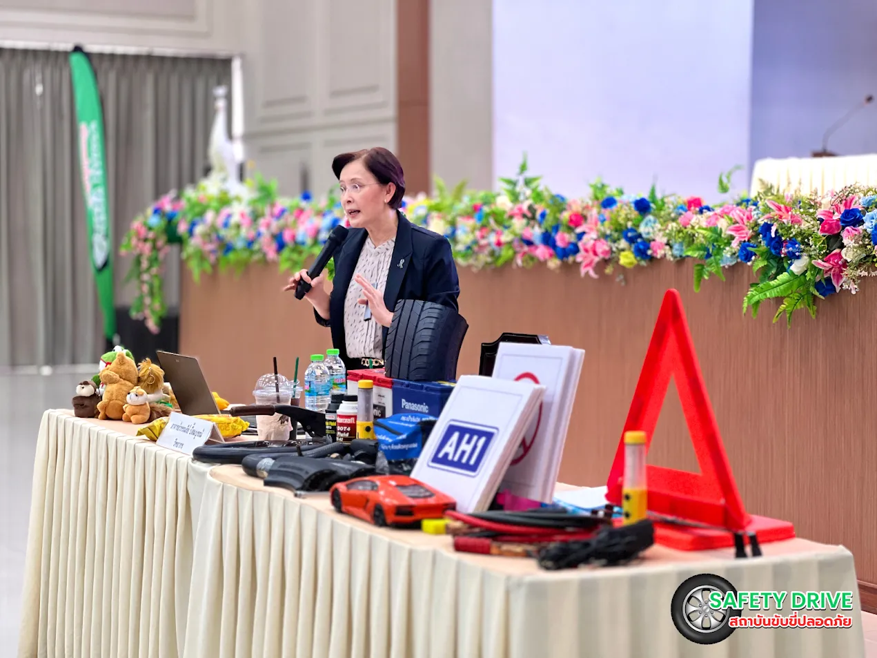 ภาพบรรยากาศ การอบรมขับขี่ปลอดภัย พนักงานขับรถในองค์กร โดย Safety Drive สถาบันอบรมขับขี่ปลอดภัย